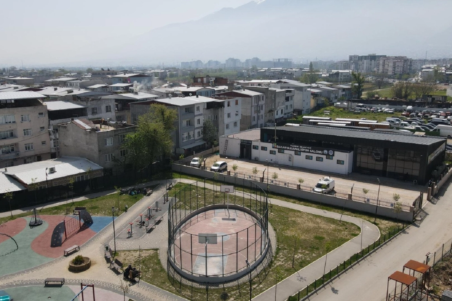 Bursa Yıldırım'a 6 yılda 22 spor tesisi