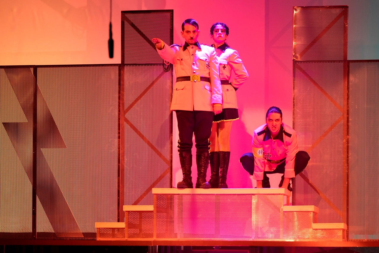 Nilüfer Kent Tiyatrosu kışın 22 bin seyirciyi ağırladı