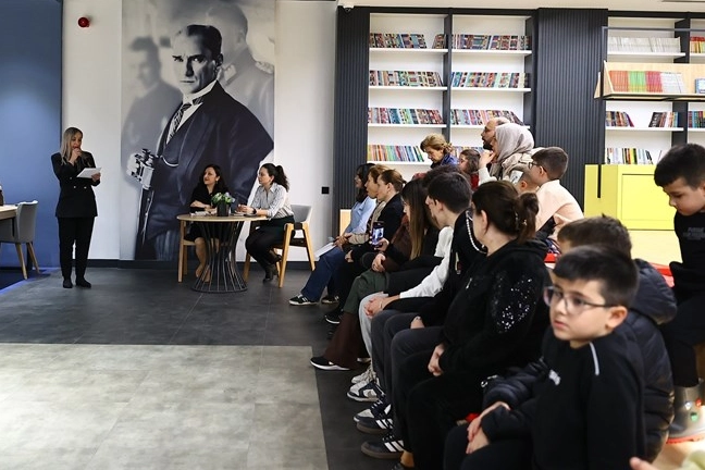 Denizli'de sessiz okuma buluşmasına yoğun ilgi